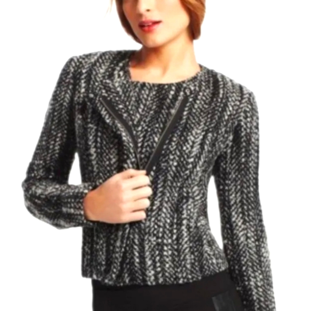 CAbi Over The Moon wool blend black white tweed chevron zip up cropped blazer 4